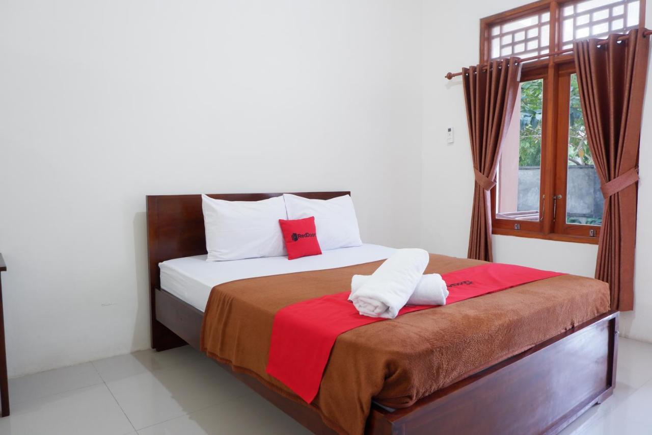 Reddoorz At Bale Eja Syariah Senggigi Apartment Montongbuwoh Exterior foto